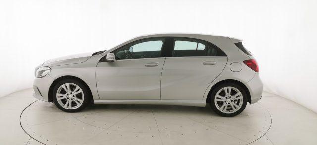 MERCEDES-BENZ A 180 d Automatic Sport