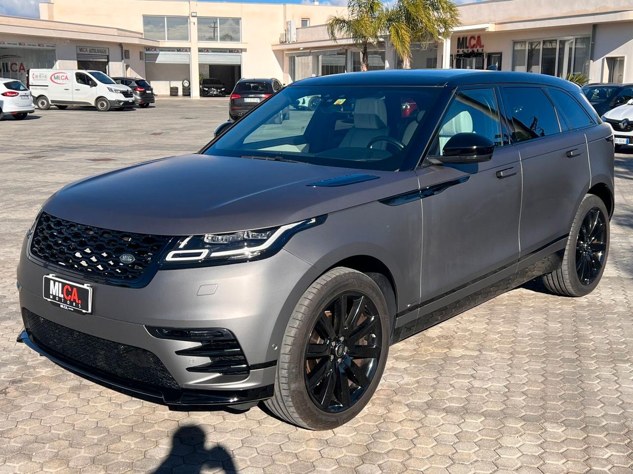 Land Rover Range Rover Velar Range Rover Velar 2.0D I4 240 CV R-Dynamic SE