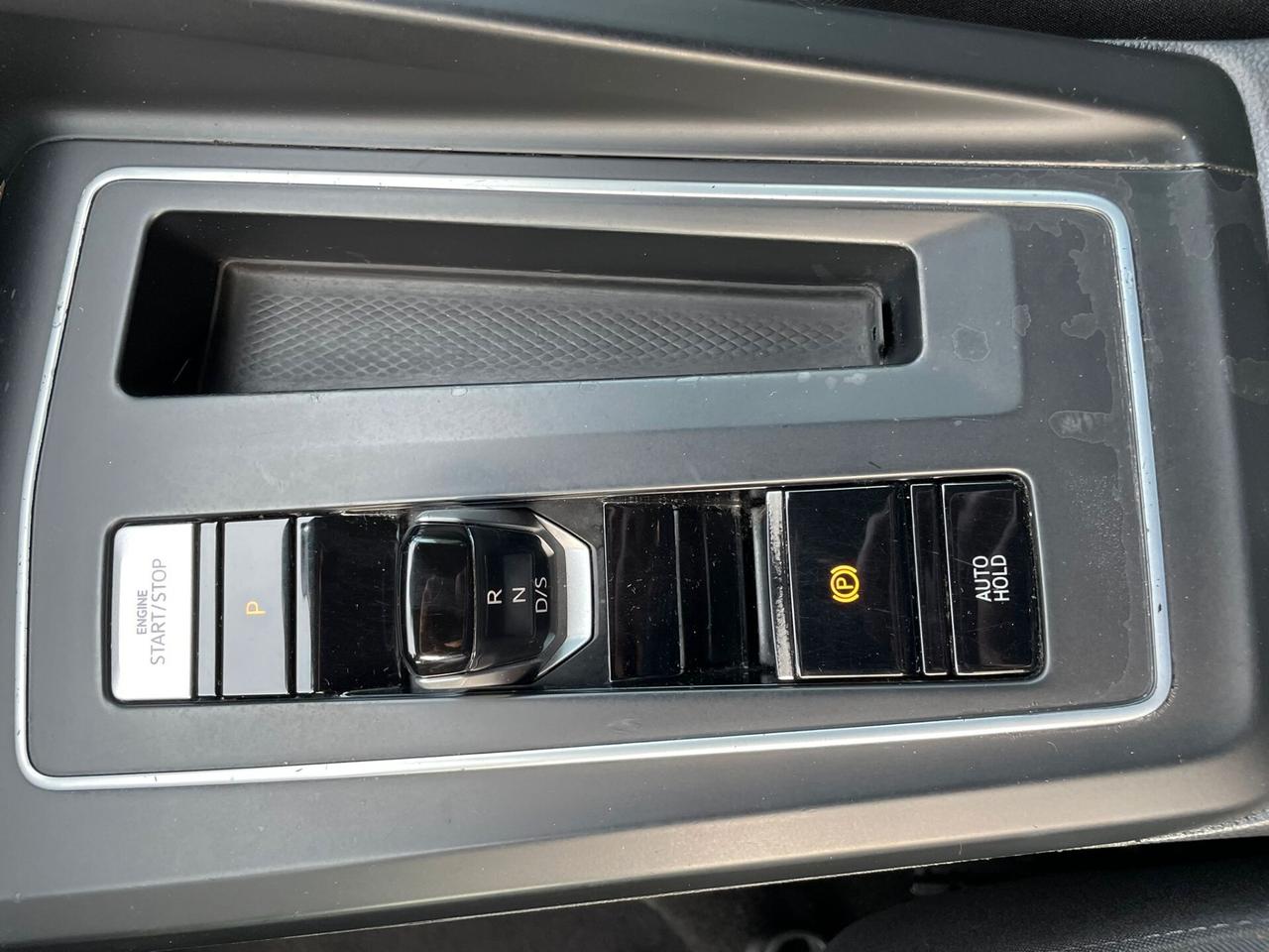 VOLKSWAGEN GOLF 8 1.0 eTSI LIFE DSG 110cv