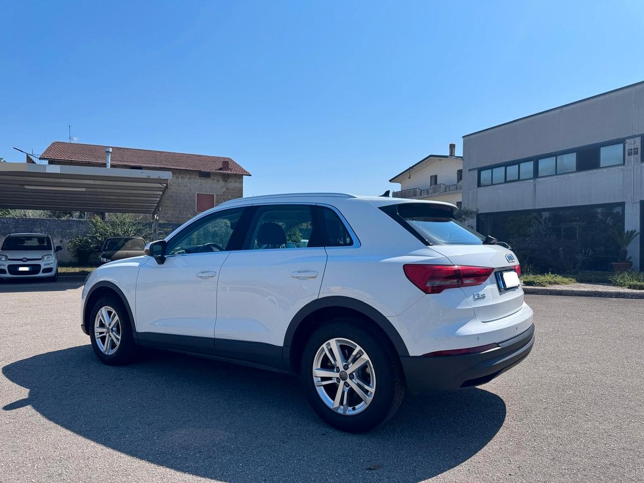 Audi Q3 35 TDi 150cv 110kw Stronic Business