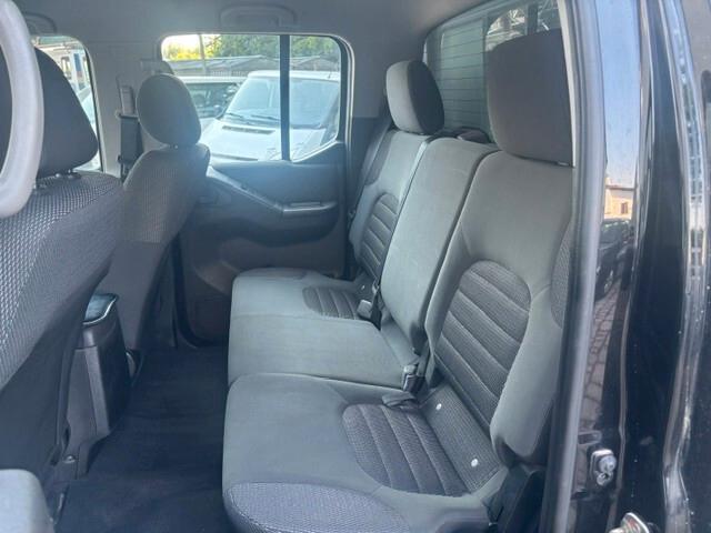 Nissan Navara 2.5 dCi 4 porte Double Cab WoRK