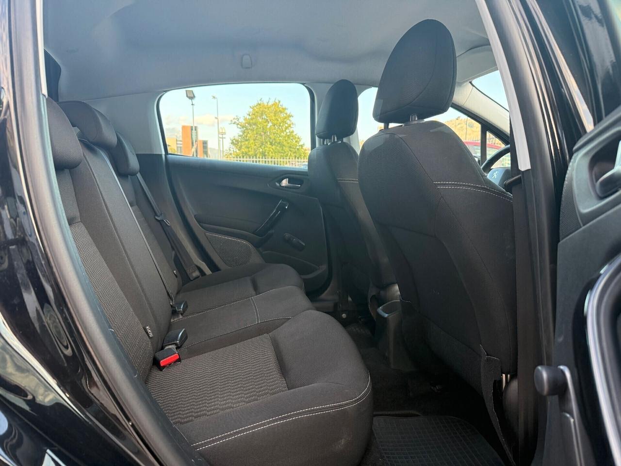 208 5P 1.2 BENZINA 82CV 10/2017 SOLI 92.500KM-OK NEOP.