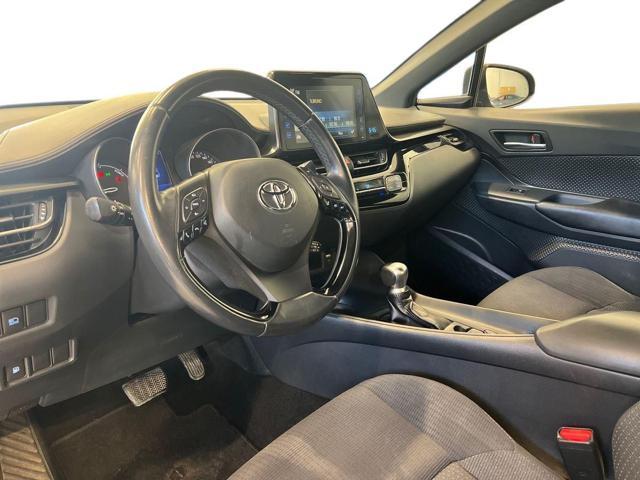 TOYOTA C-HR 1.8 Hybrid E-CVT Active