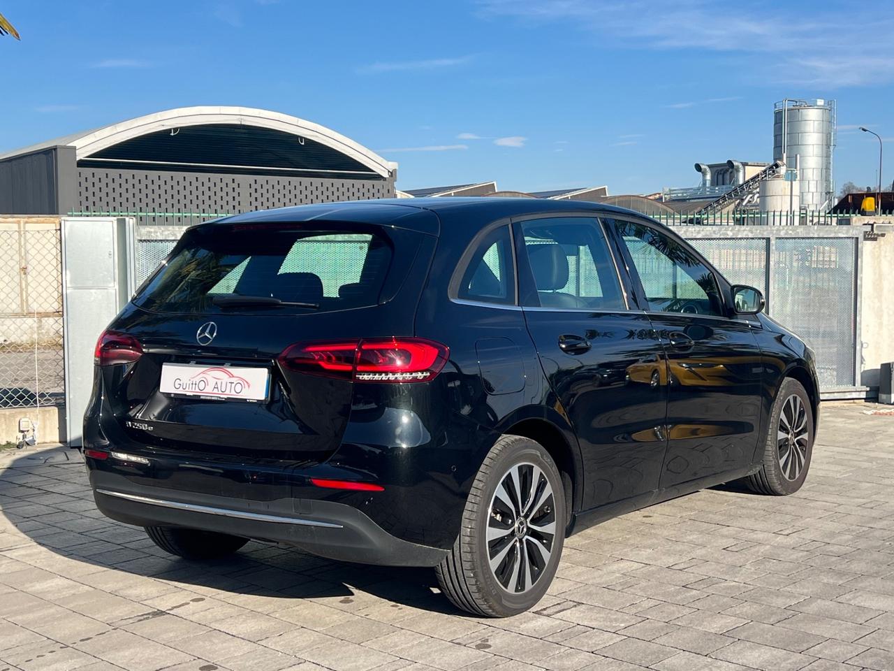 Mercedes-benz A 250 e hybrid EQ Business Extra