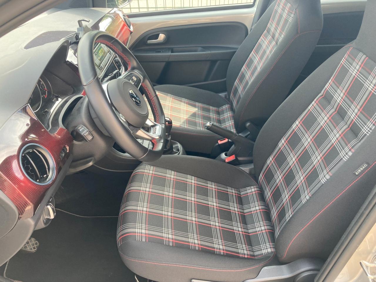 Volkswagen up! 1.0 TSI 5p. GTI 15 mila KM.