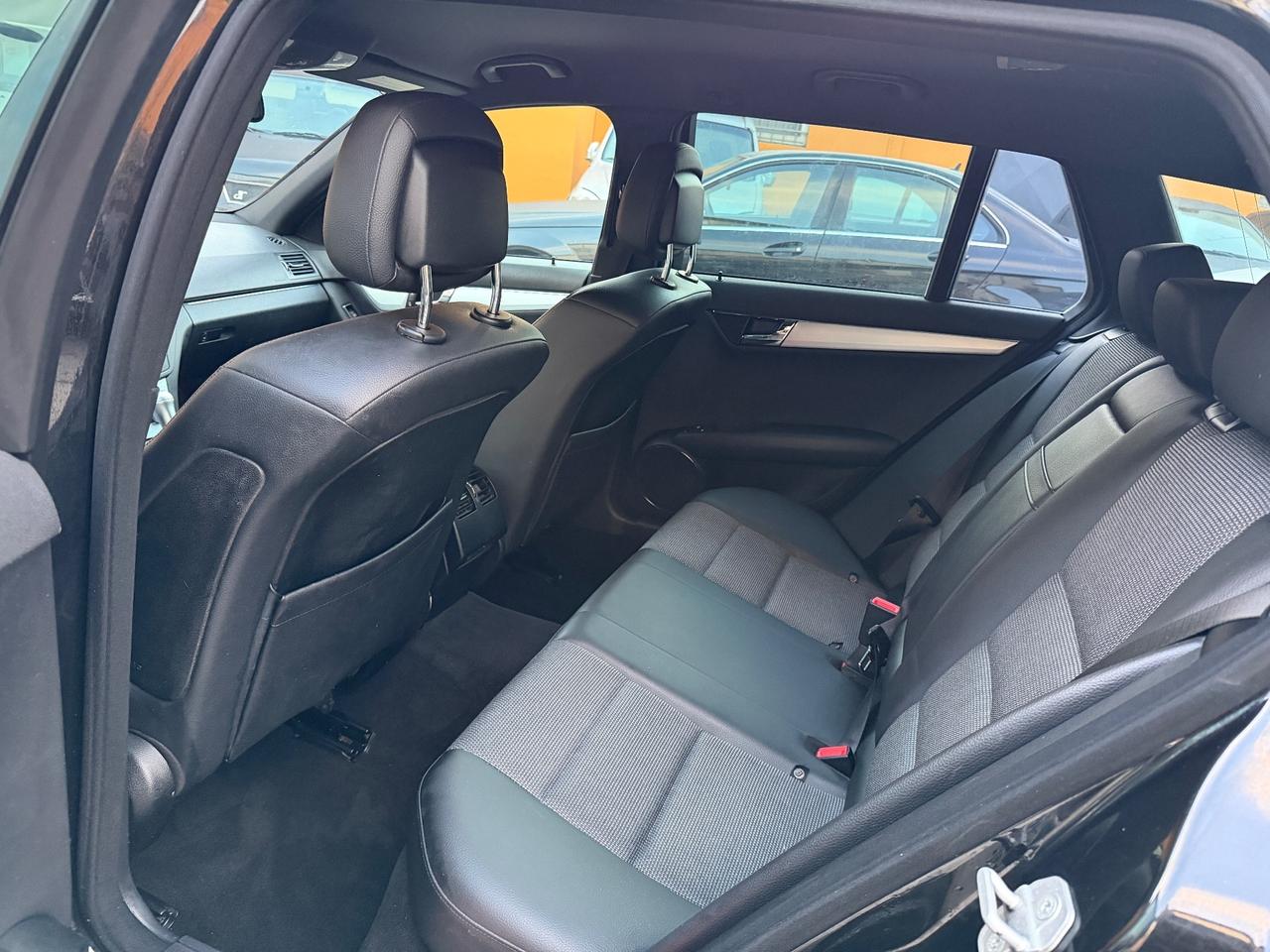 Mercedes-benz C 220 CDI S.W. BlueEFFICIENCY Avantgarde AMG