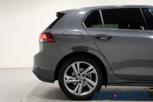 VOLKSWAGEN Golf 1.0 TSI R-LINE FULL LED NEOPATENTATI