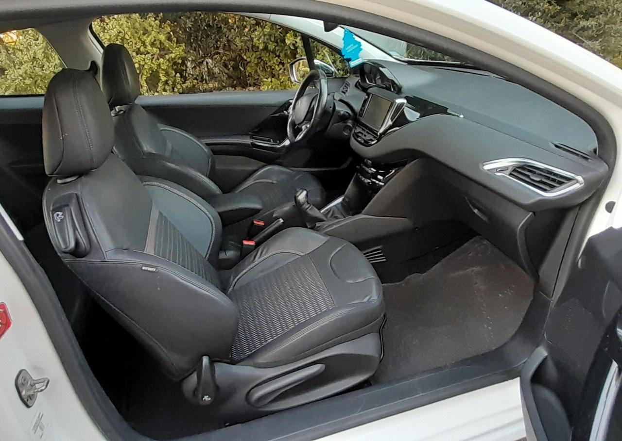 Peugeot 208 1.2 VTi 82 CV 3 porte Allure