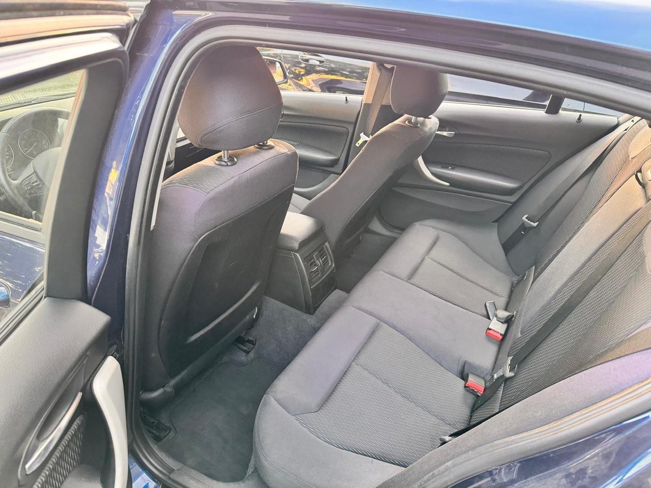 Bmw 114 114d 5p. Sport