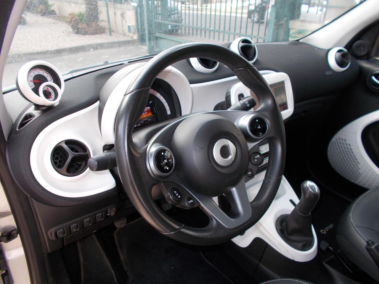 Smart ForFour 70 1.0 Prime
