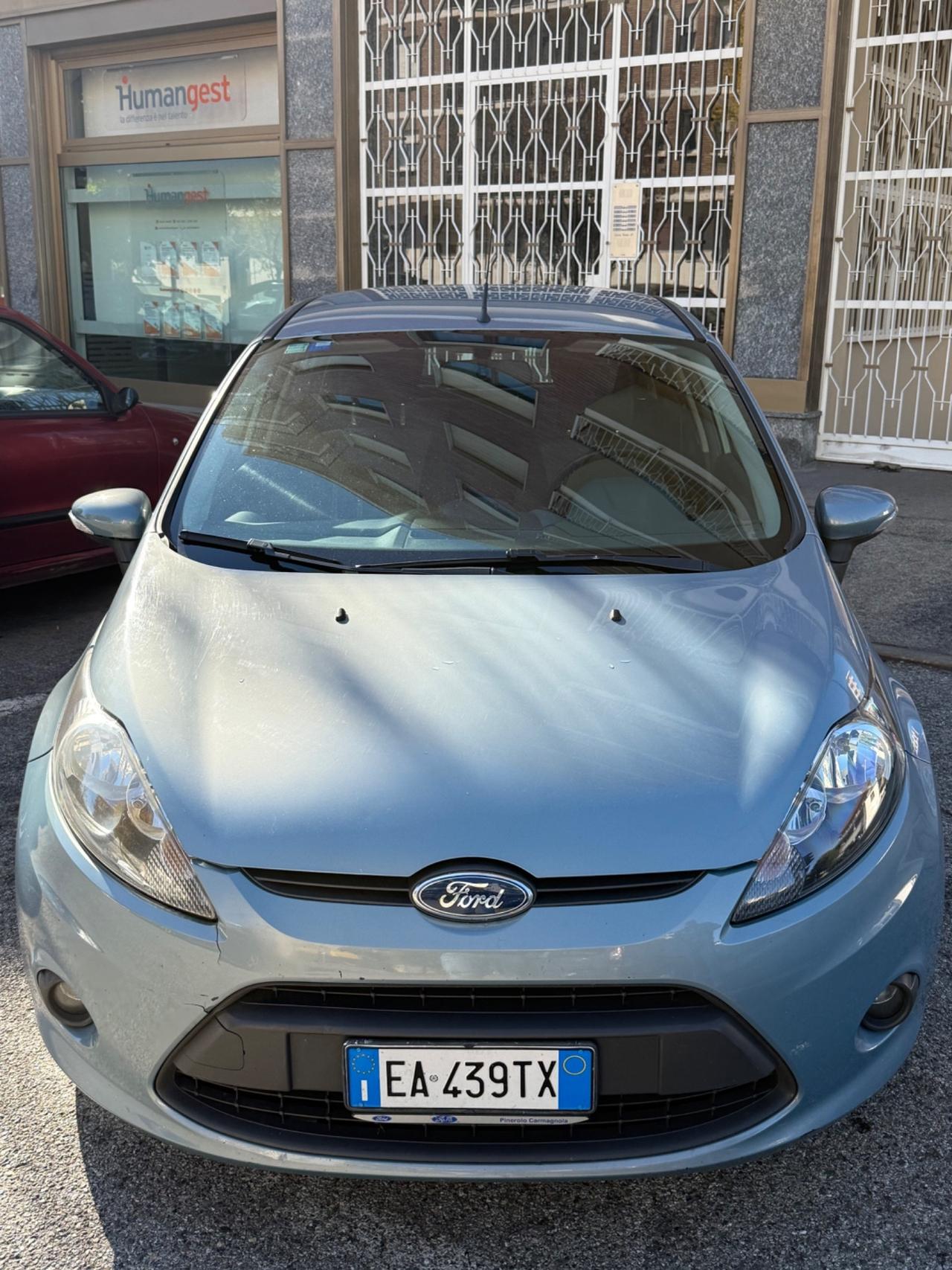 Ford Fiesta 1.4 5 porte Bz.- GPL Titanium