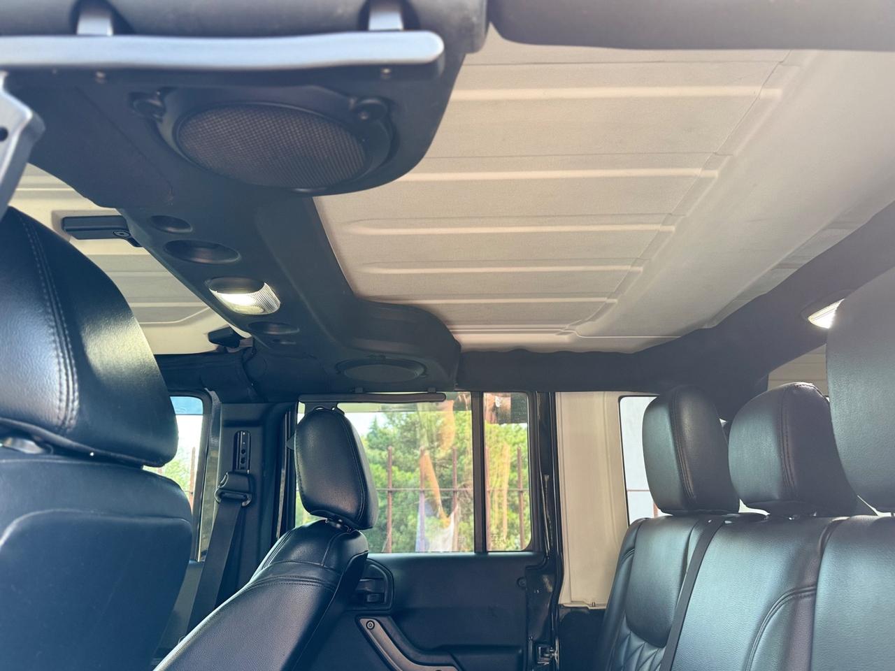 Jeep Wrangler Unlimited 2.8 CRD DPF Rubicon Auto