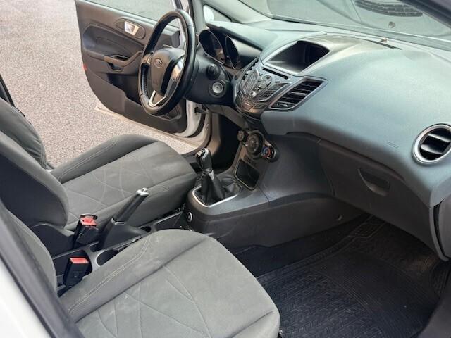 Ford Fiesta 1.4 Titanium GPL