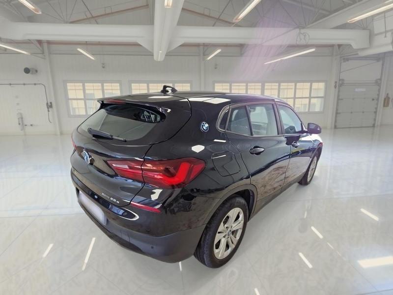 BMW X2 XDRIVE 25E BUSINESS X AUTOMATICO SUV
