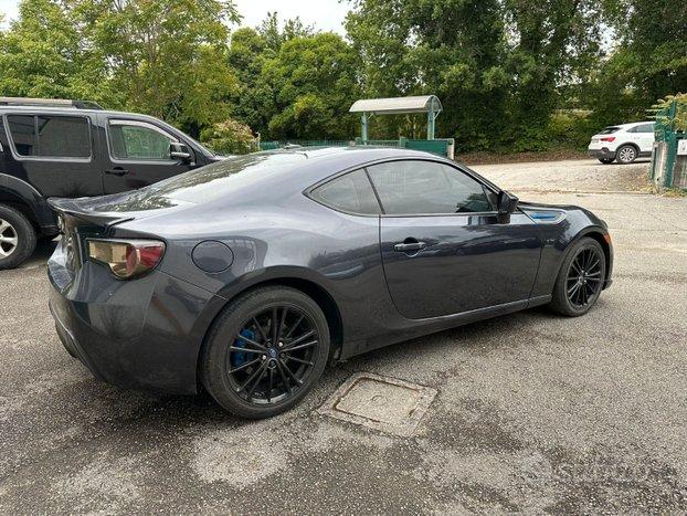 Subaru brz - 2013