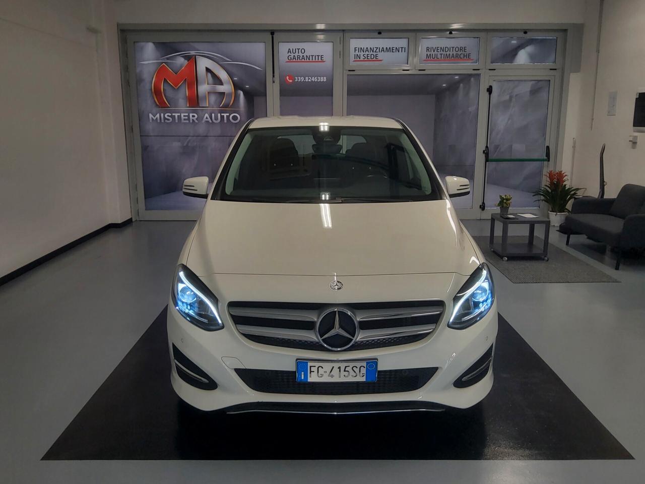 Mercedes-benz B 180 Premium