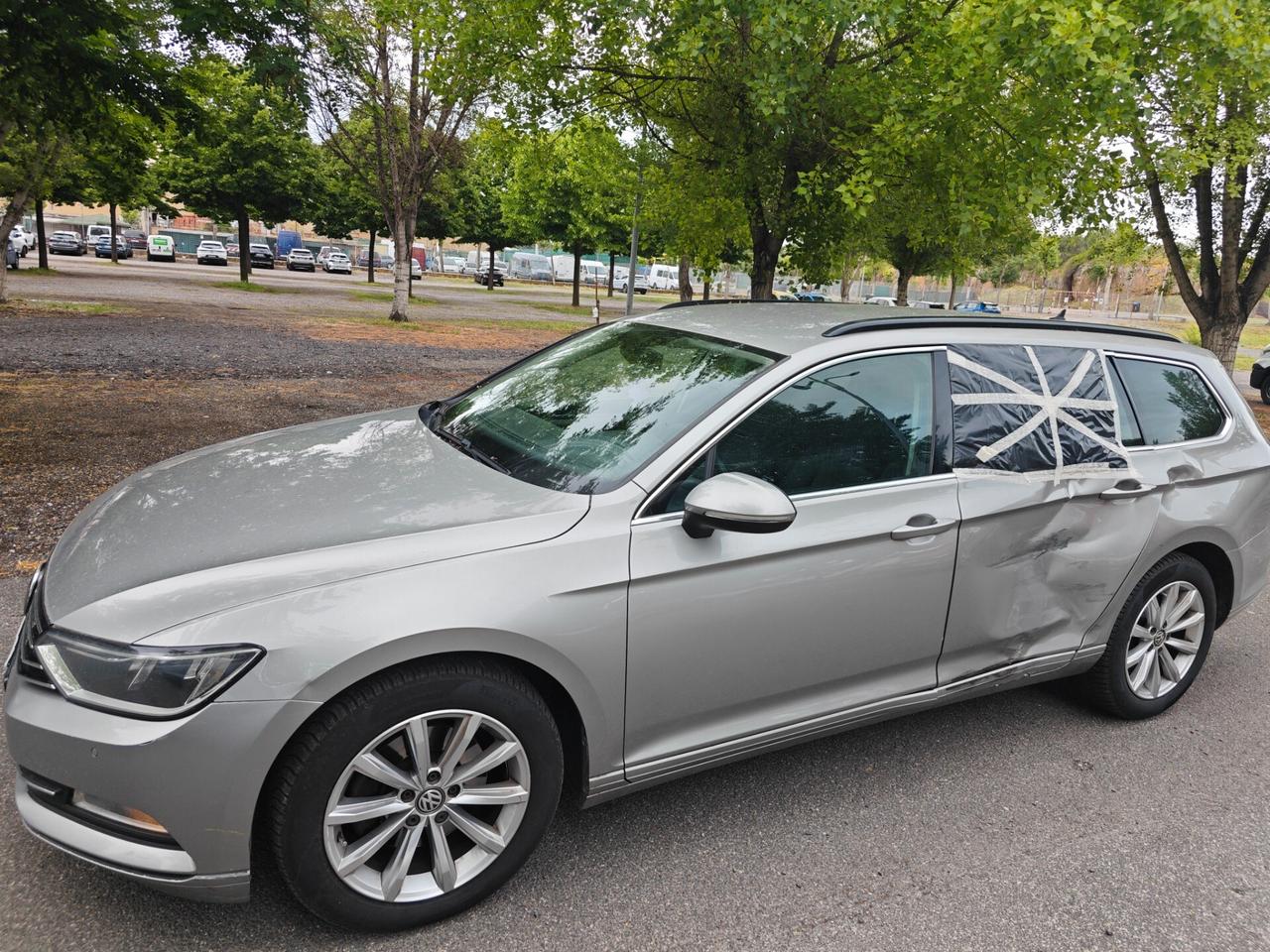 Volkswagen Passat Variant 2.0 TDI DSG Highline BlueMotion Technology