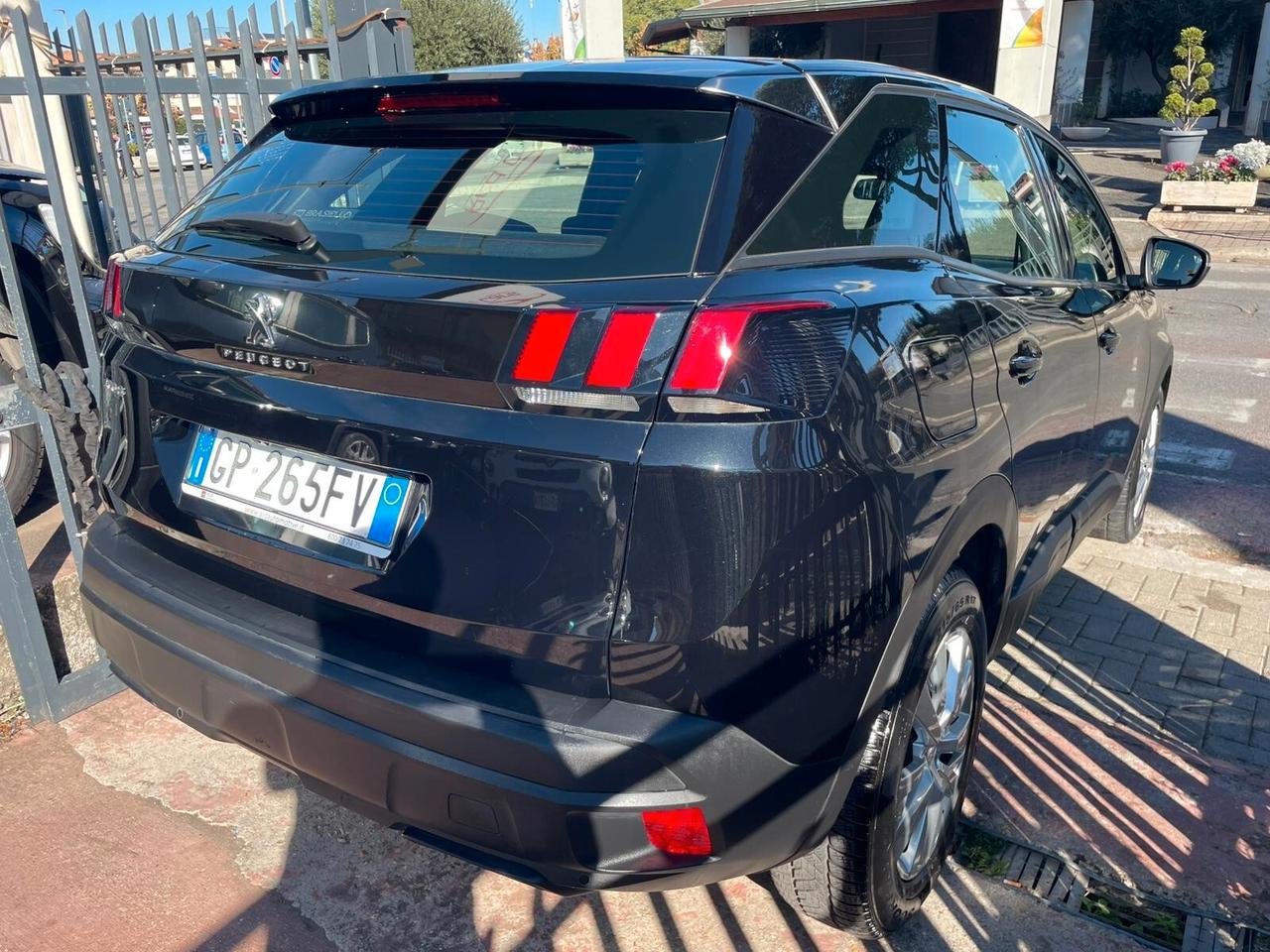 Peugeot 3008 1.5hdi EAT8 RESTYLING*PREZZO VERO*UNIPRO' KM CERTI