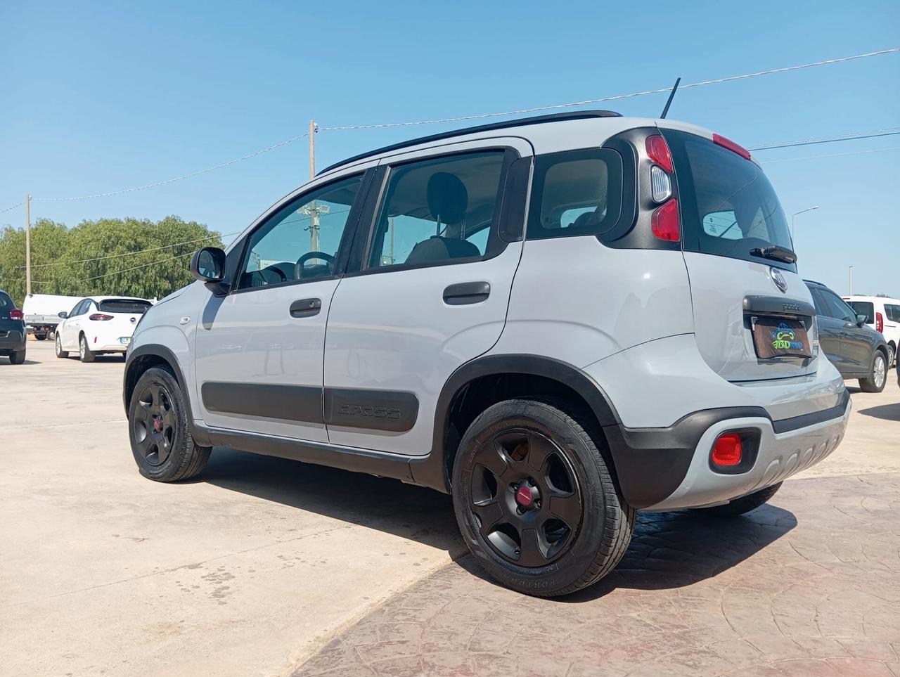 Fiat Panda 1.0 FireFly S&S Hybrid City Cross