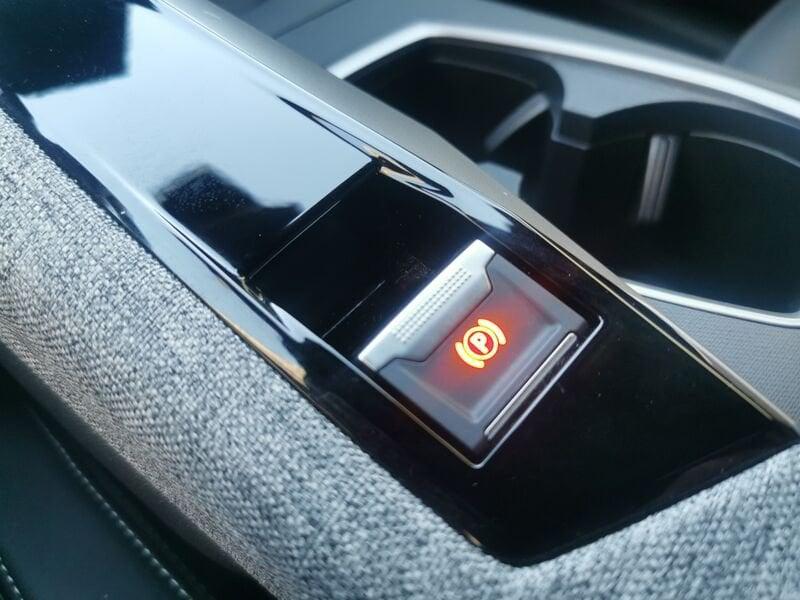 Peugeot 5008 Hybrid 145 e-DCS6 GT