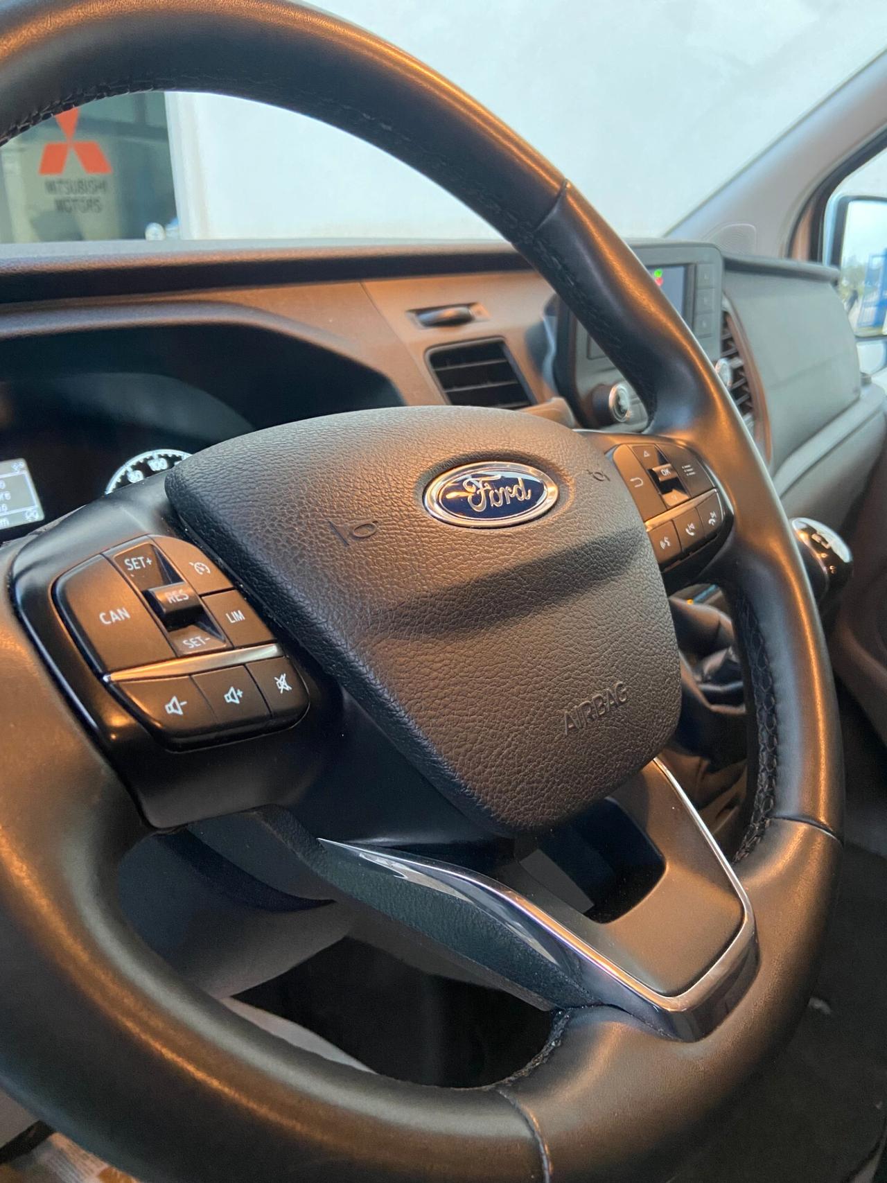 FORD TRANSIT CUSTOM 9 POSTI ECO DIESEL HYBRID