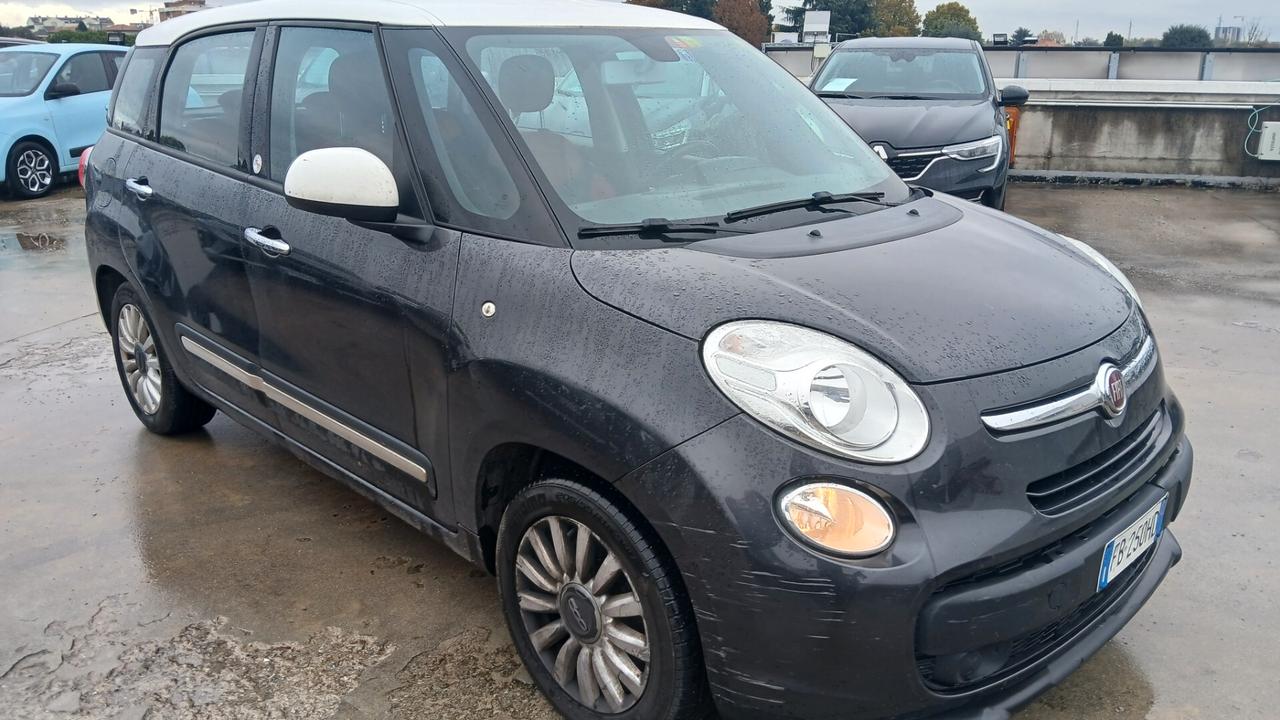 Fiat 500L Living 1.6 Multijet 7 POSTI