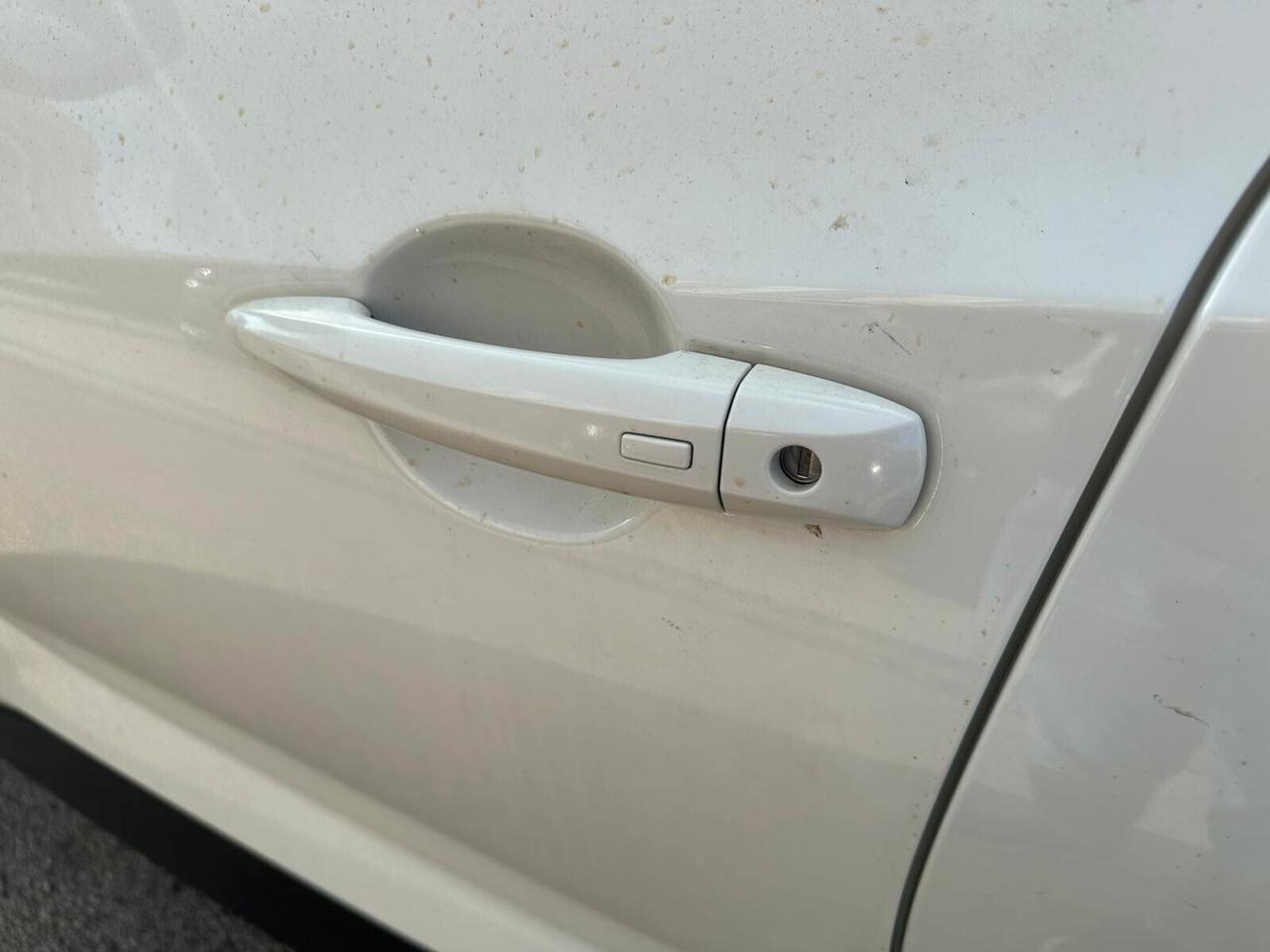 Nissan Juke 1.0 DIG-T 114 CV N-Connecta