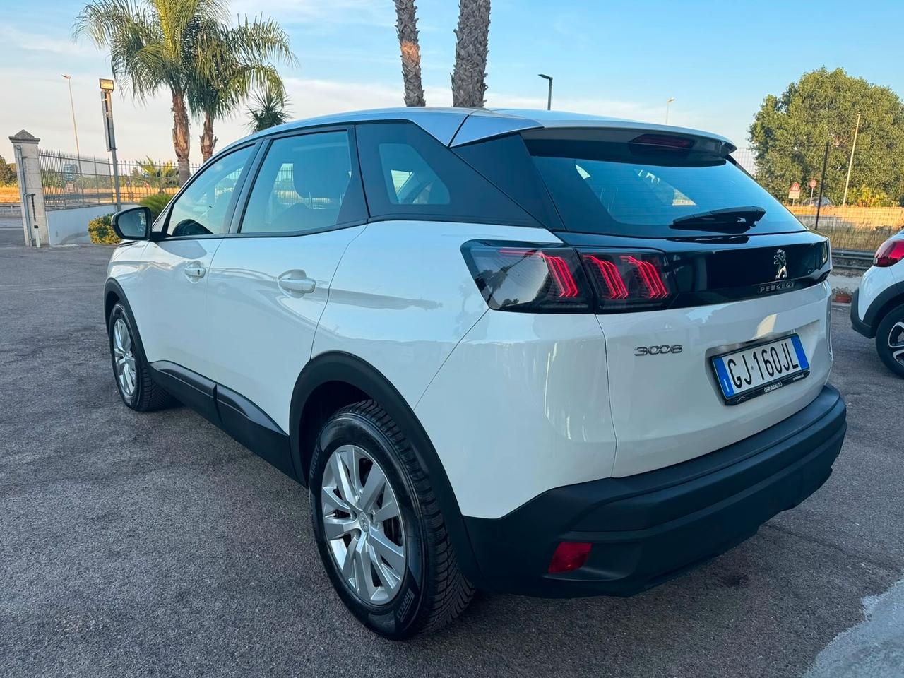 Peugeot 3008 1.5HDi AZIENDALE