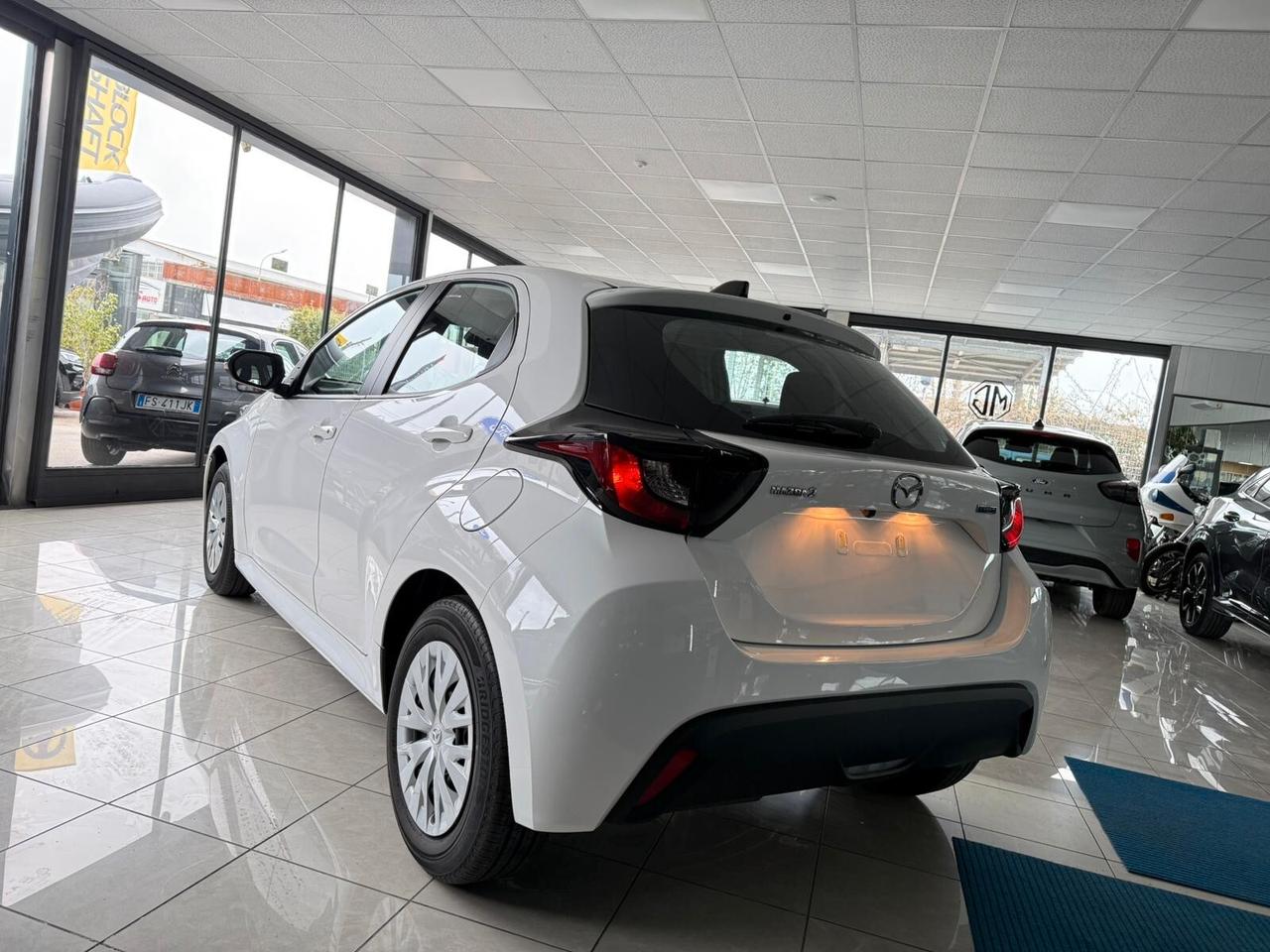 Mazda 2 Hybrid 1.5 e-CVT Full