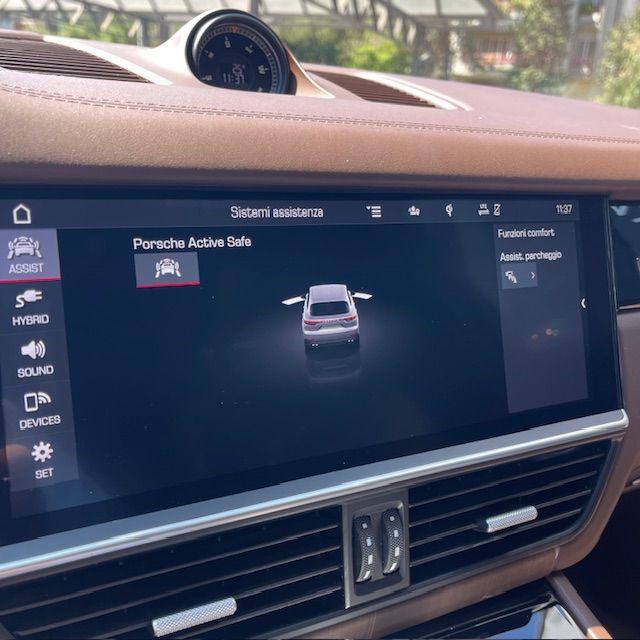 PORSCHE - Cayenne - 3.0 V6 E-Hybrid