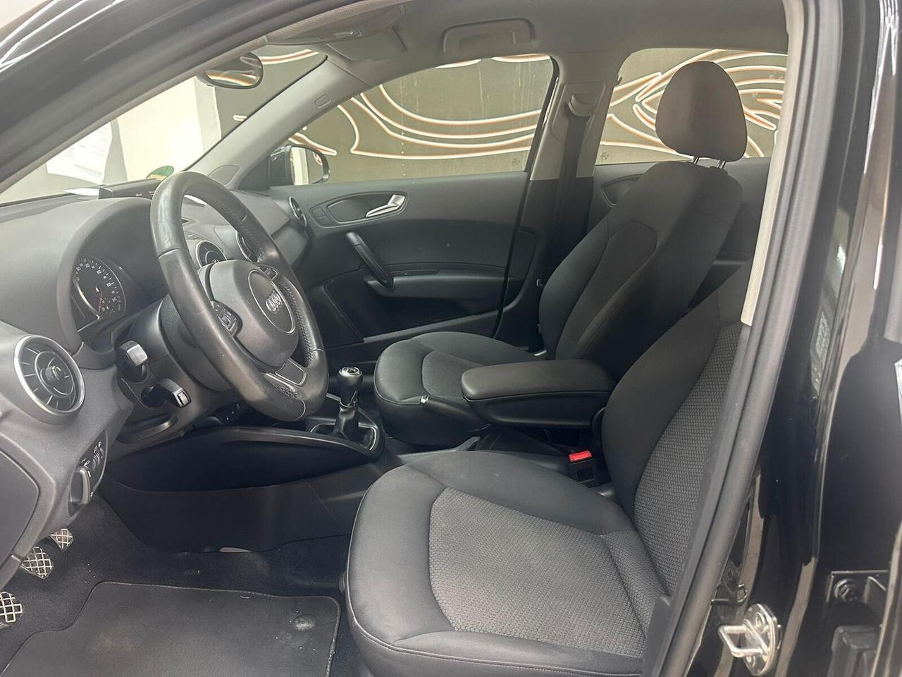 AUDI A1 1.6 90CV SPORT 2013