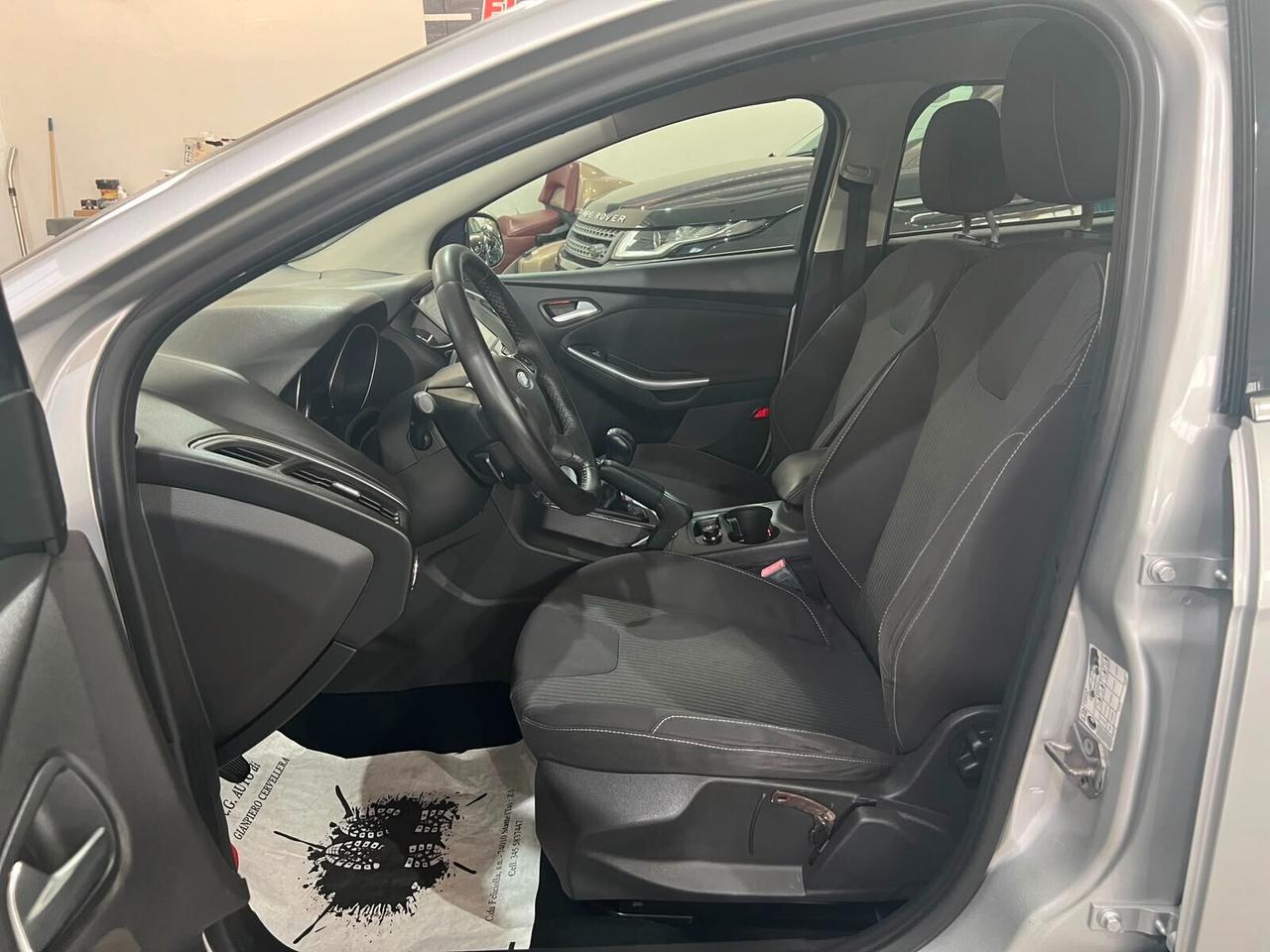 Ford Focus 1.6 116 CV - TITANIUM - 2014