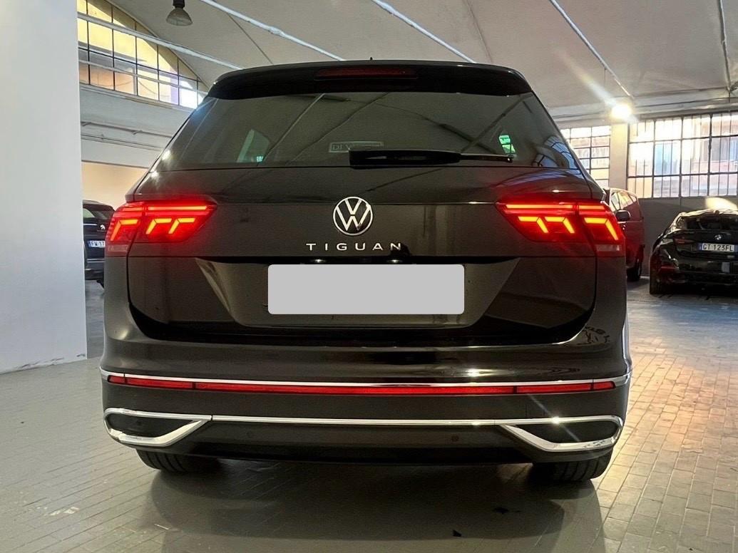 Volkswagen Tiguan 2.0 TDI 150 CV SCR DSG Elegance