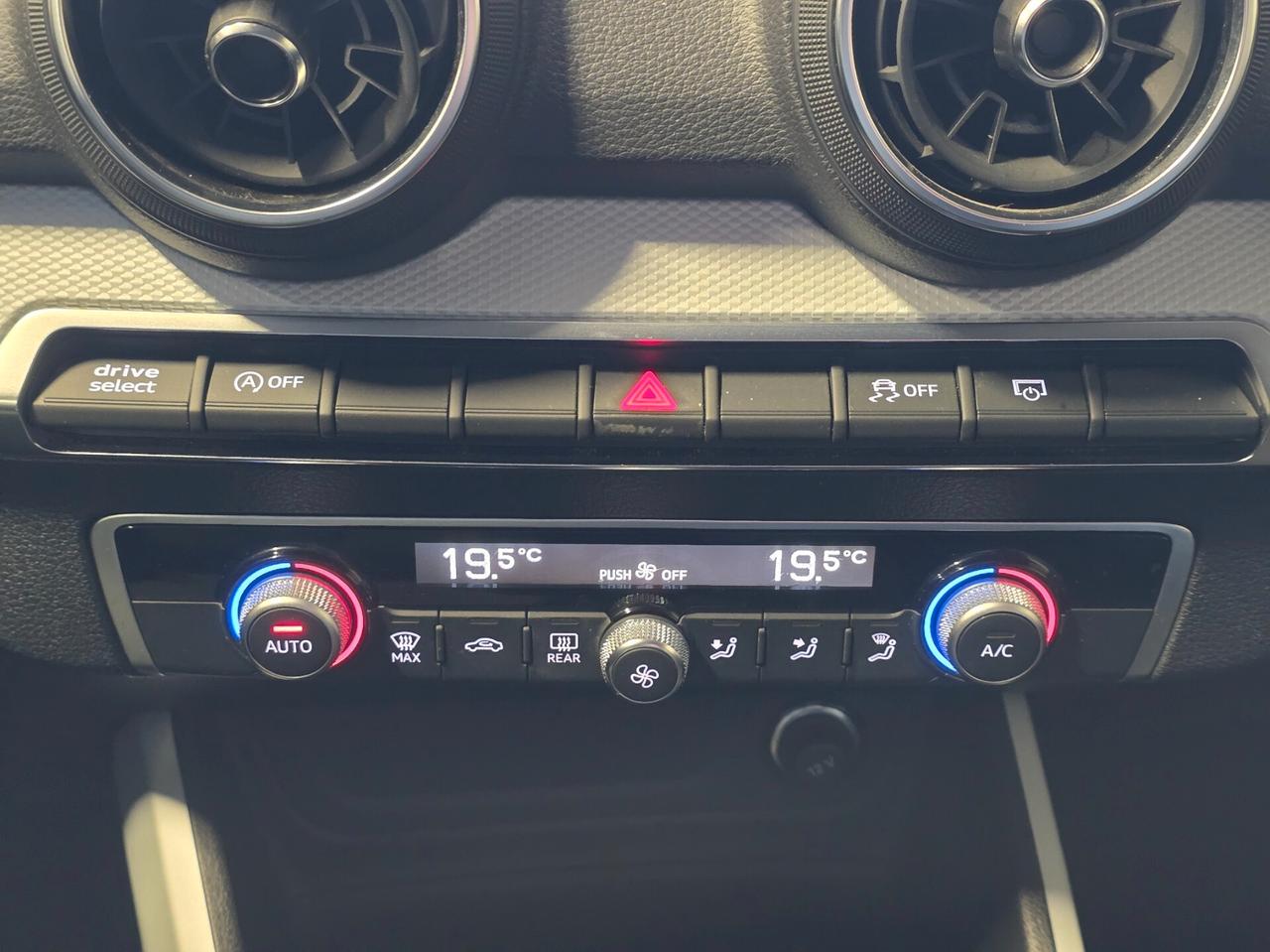 Audi Q2 35 TFSI S tronic Admired
