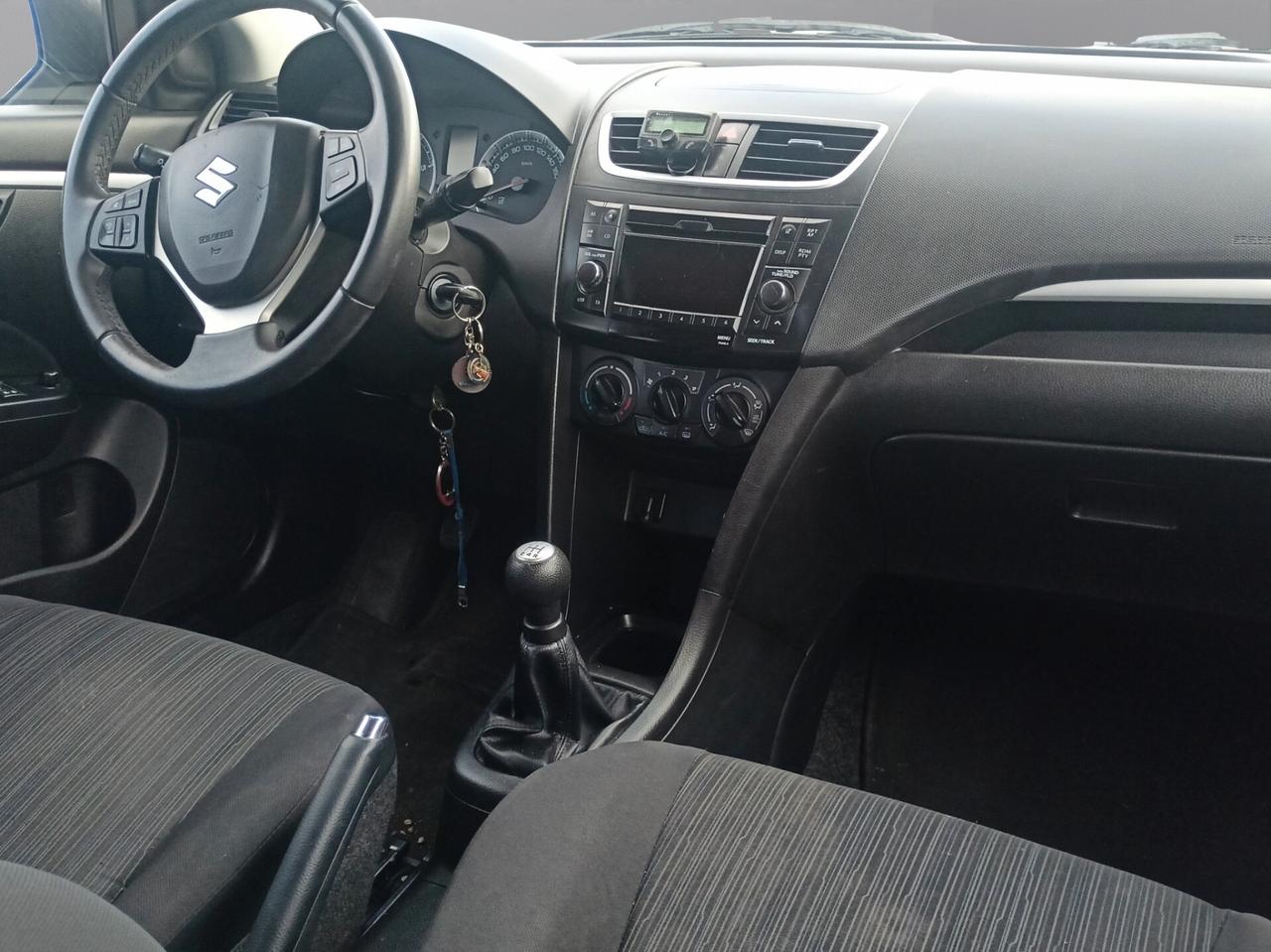 Suzuki Swift 1.3 DDiS 5 porte B-Top Bi-Color