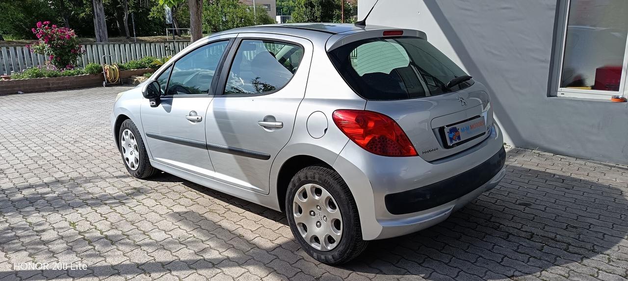 peugeot 207 gpl