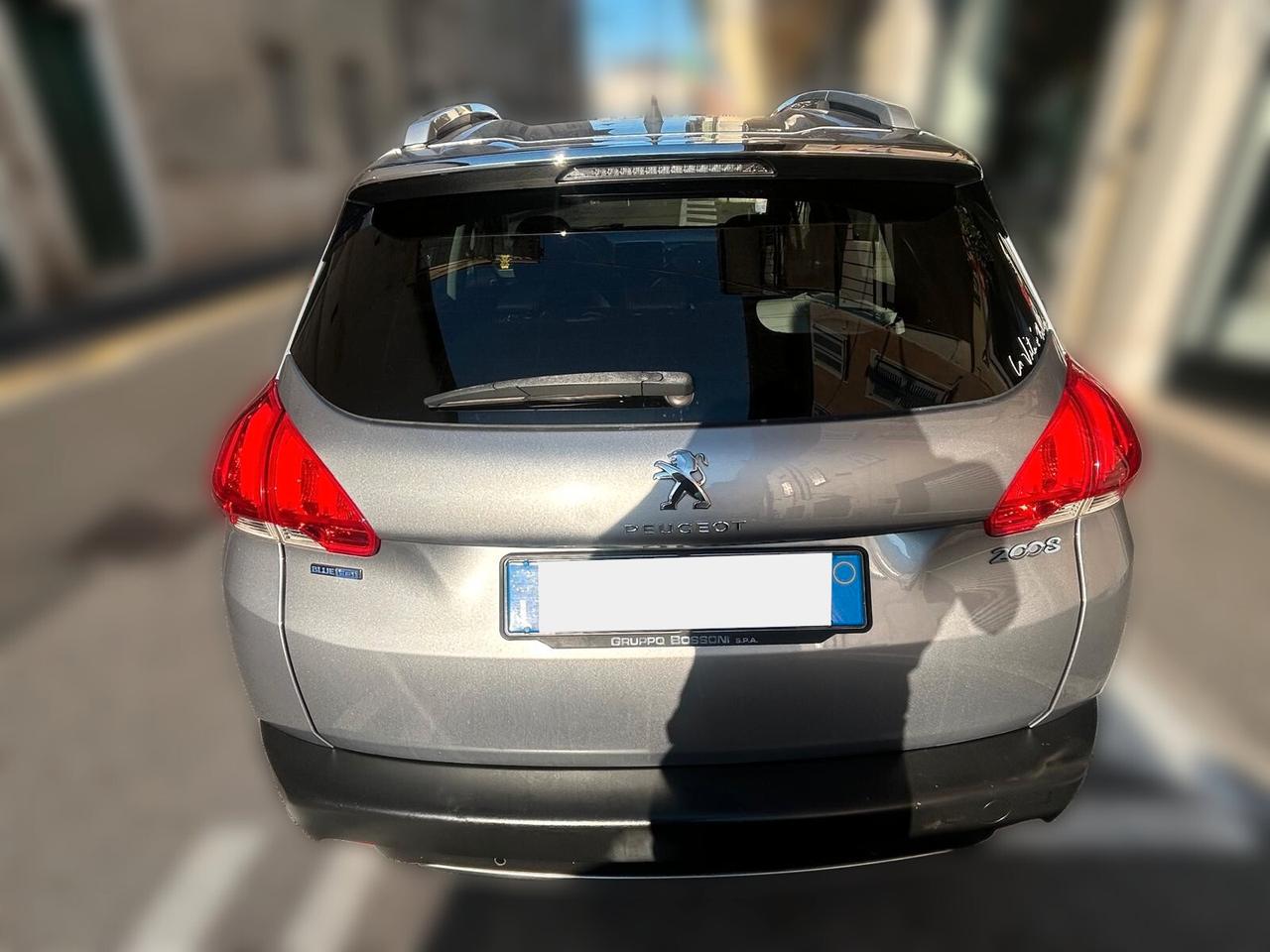 Peugeot 2008 1.6 bluehdi 120cv - ANCHE PER NEOPATENTATI