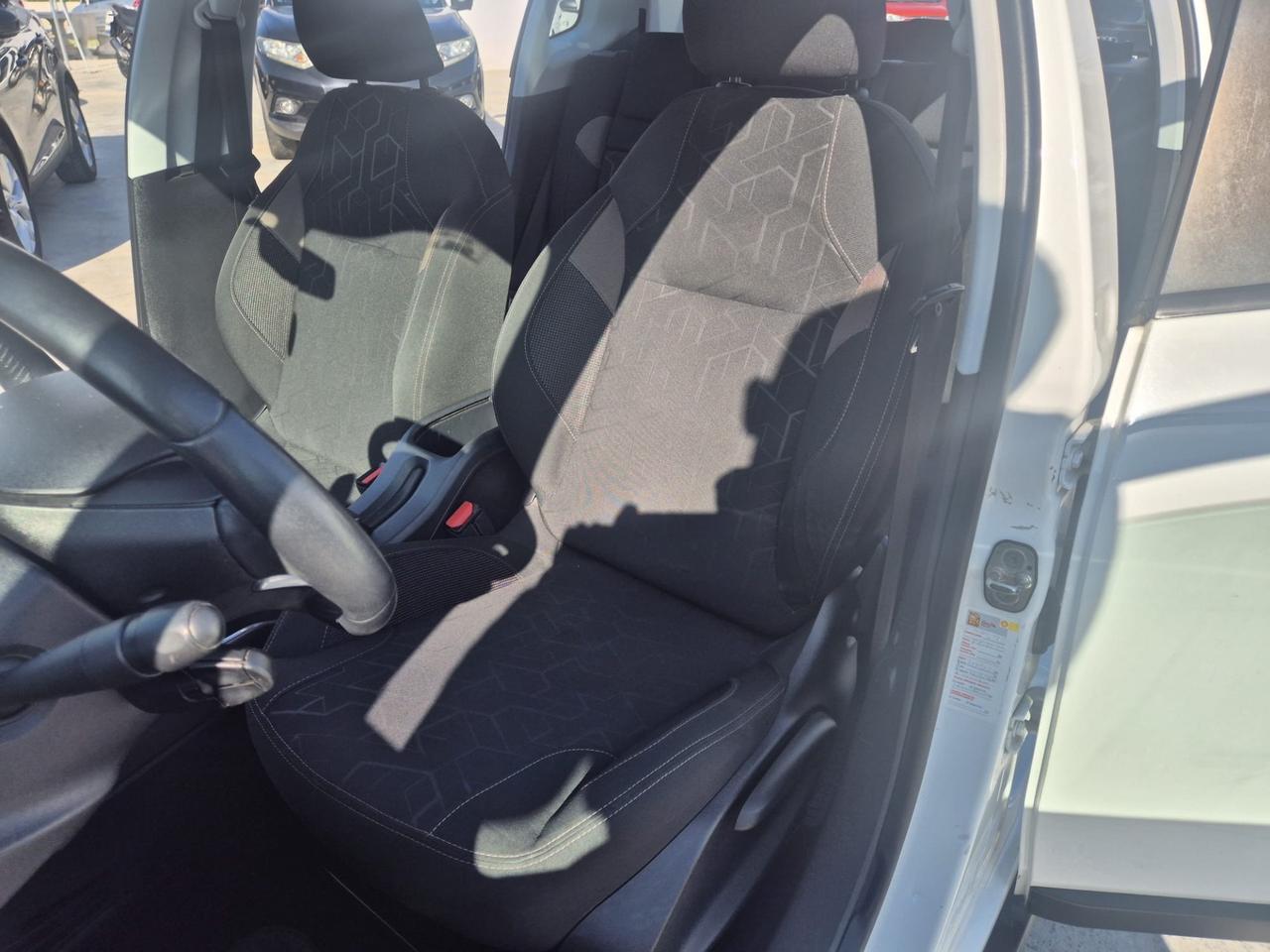 Peugeot 2008 PureTech 82 Allure