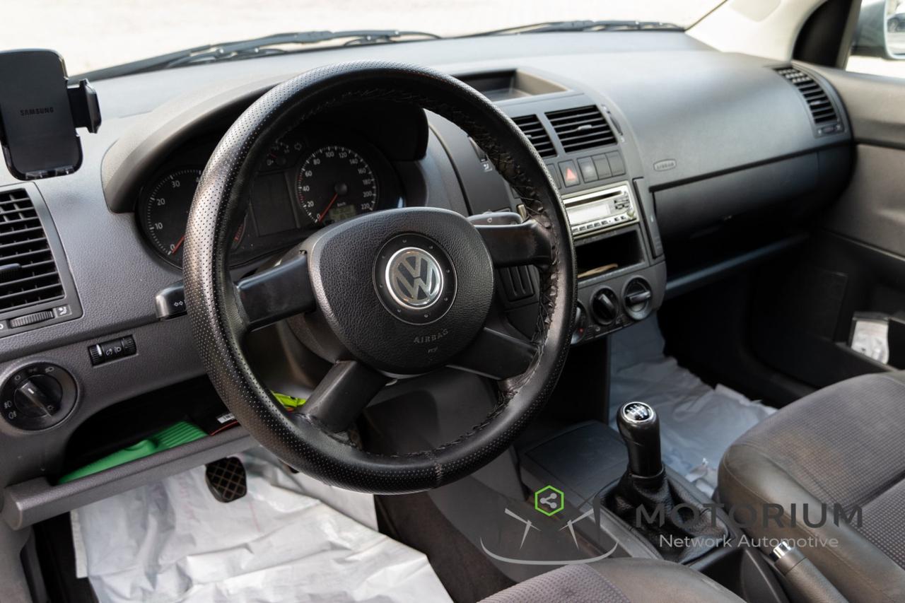 Volkswagen Polo 1.4 16V 75CV - 2006