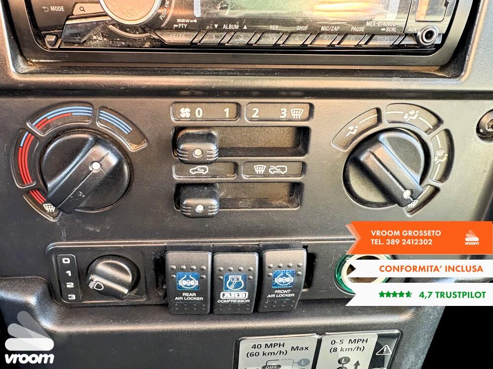 LAND ROVER Defender Defender 90 2.4 TD4 Station...