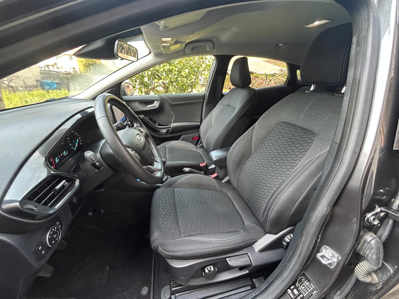 Ford Puma 1.0 EcoBoost Hybrid 125 CV S&S Titanium