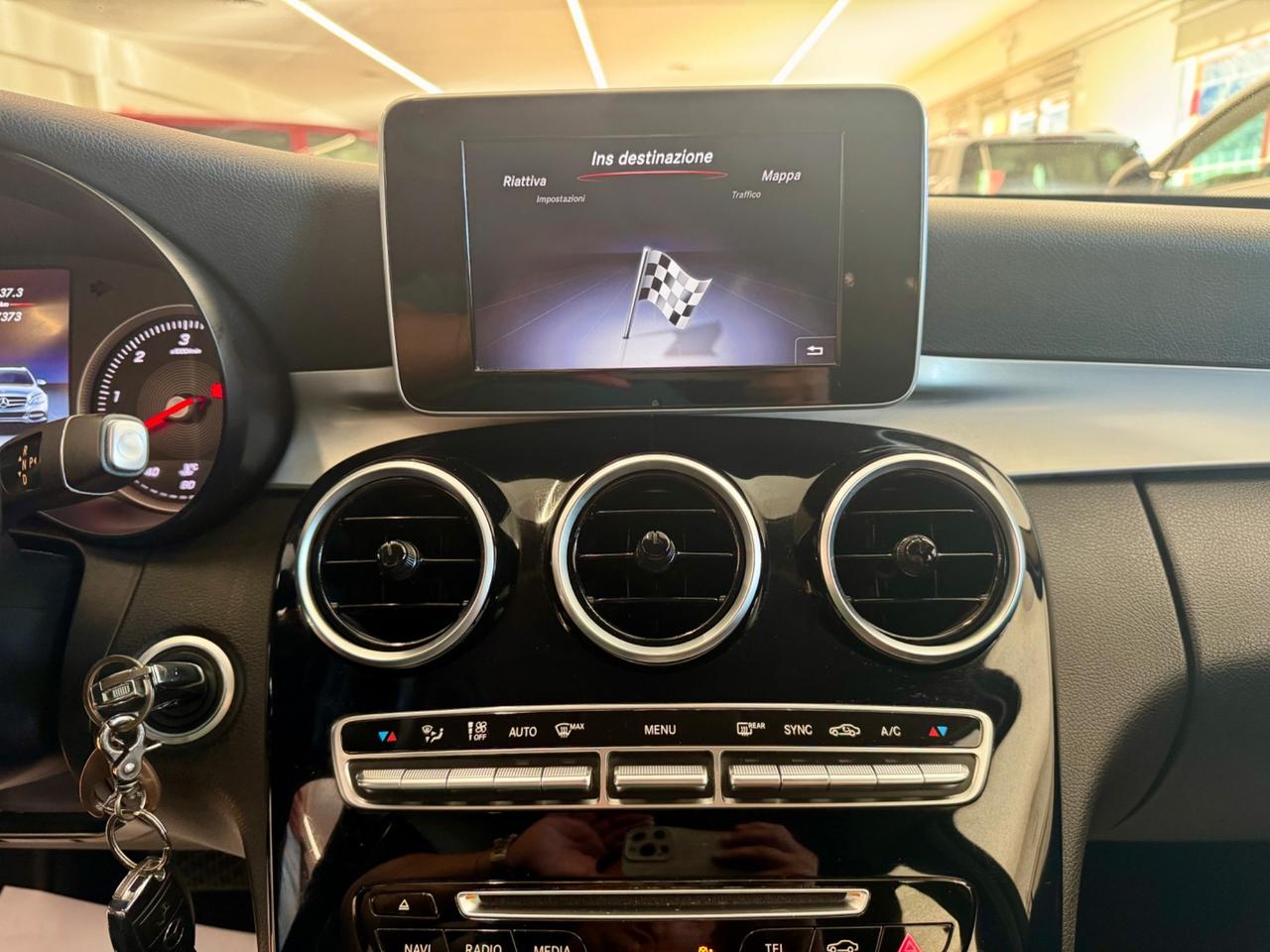 Mercedes-benz C 220 - SPORT - SOLO 76.000 KM