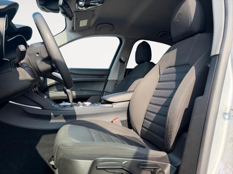 Alfa Romeo Stelvio 2.2 t Business rwd 160cv auto