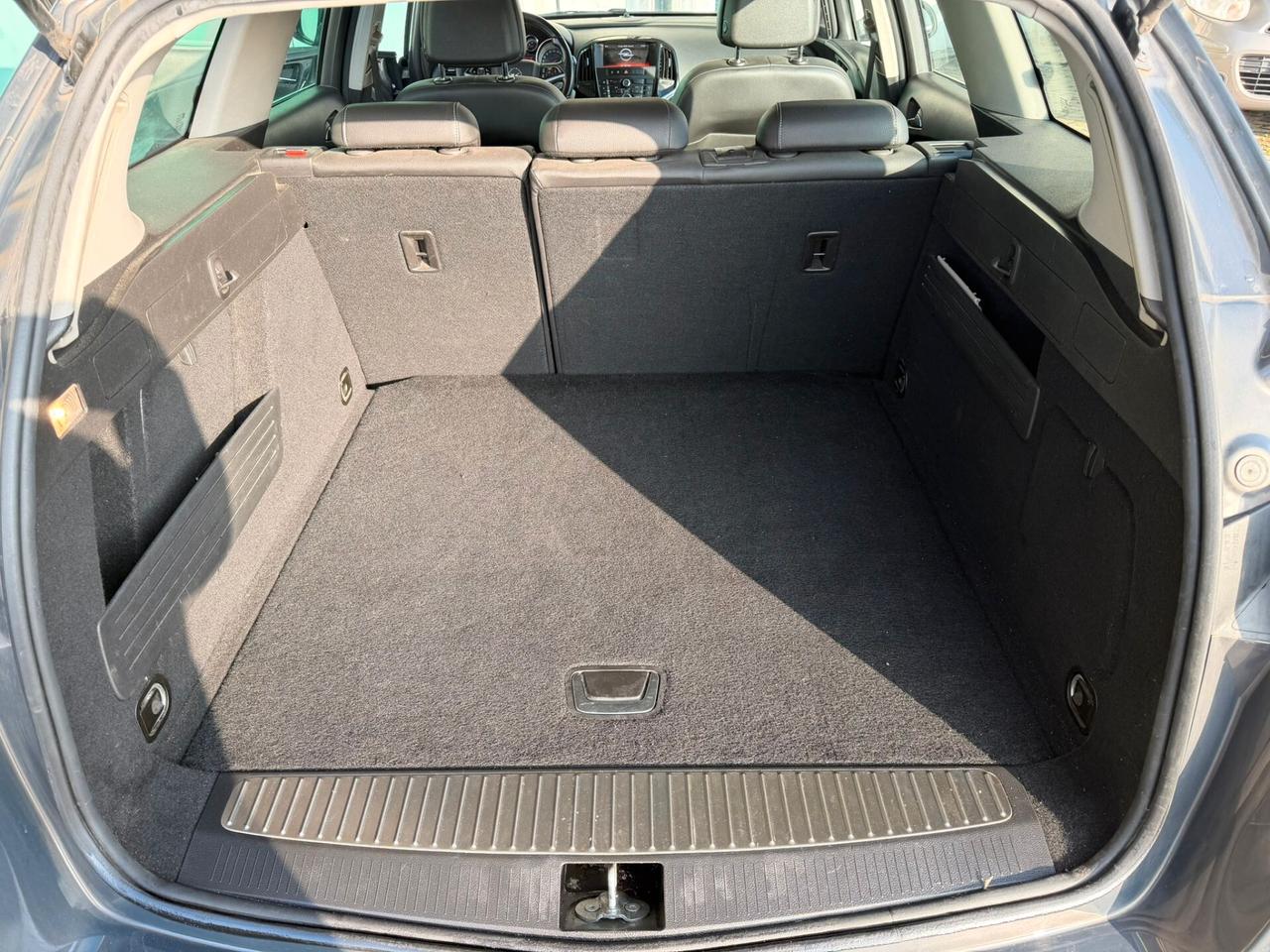 Opel Astra 1.6 CDTI 136CV EcoFLEX S&S 5 porte Cosmo