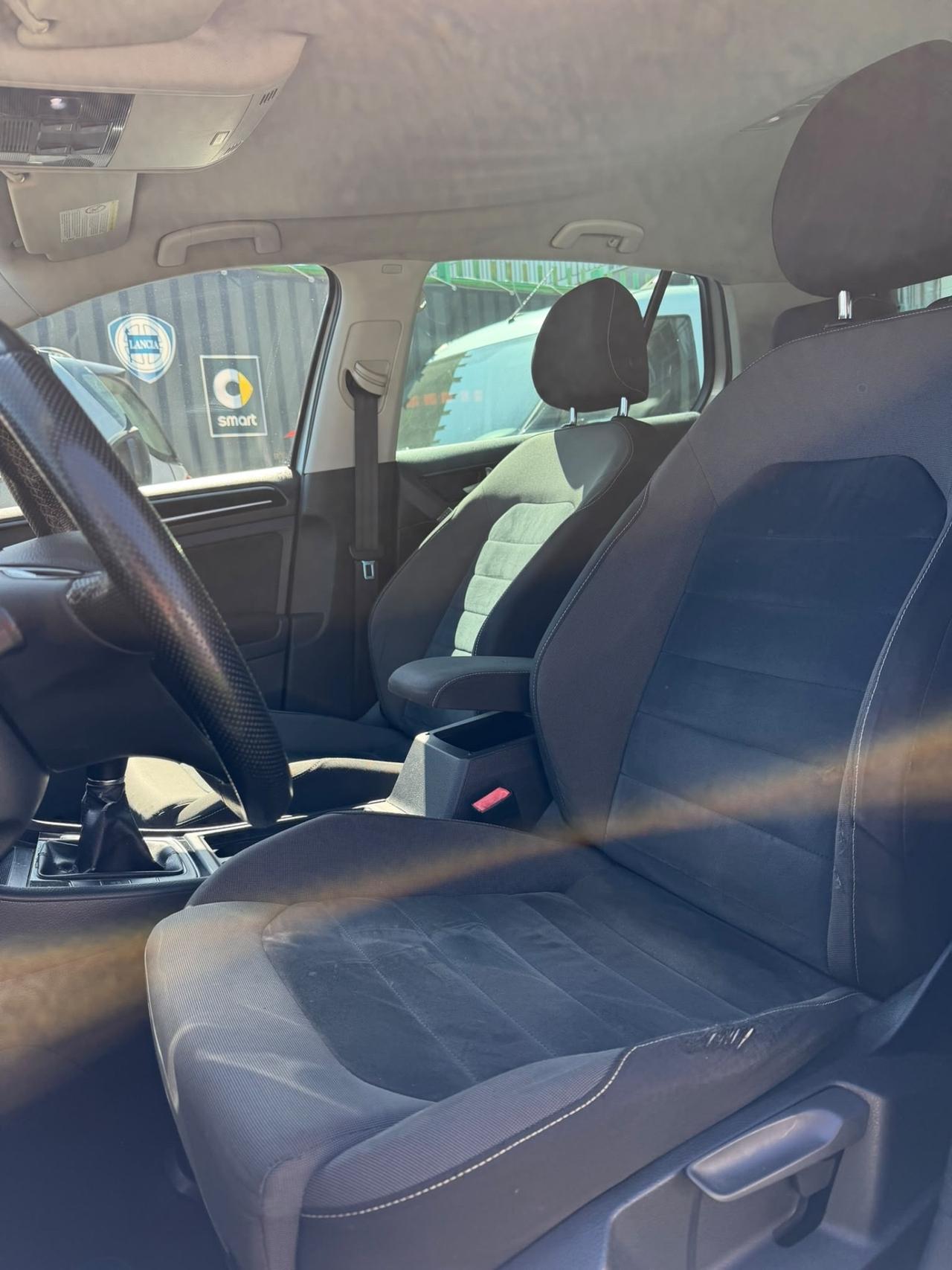 Volkswagen Golf 1.6 TDI 5p. Trendline BlueMotion Technology