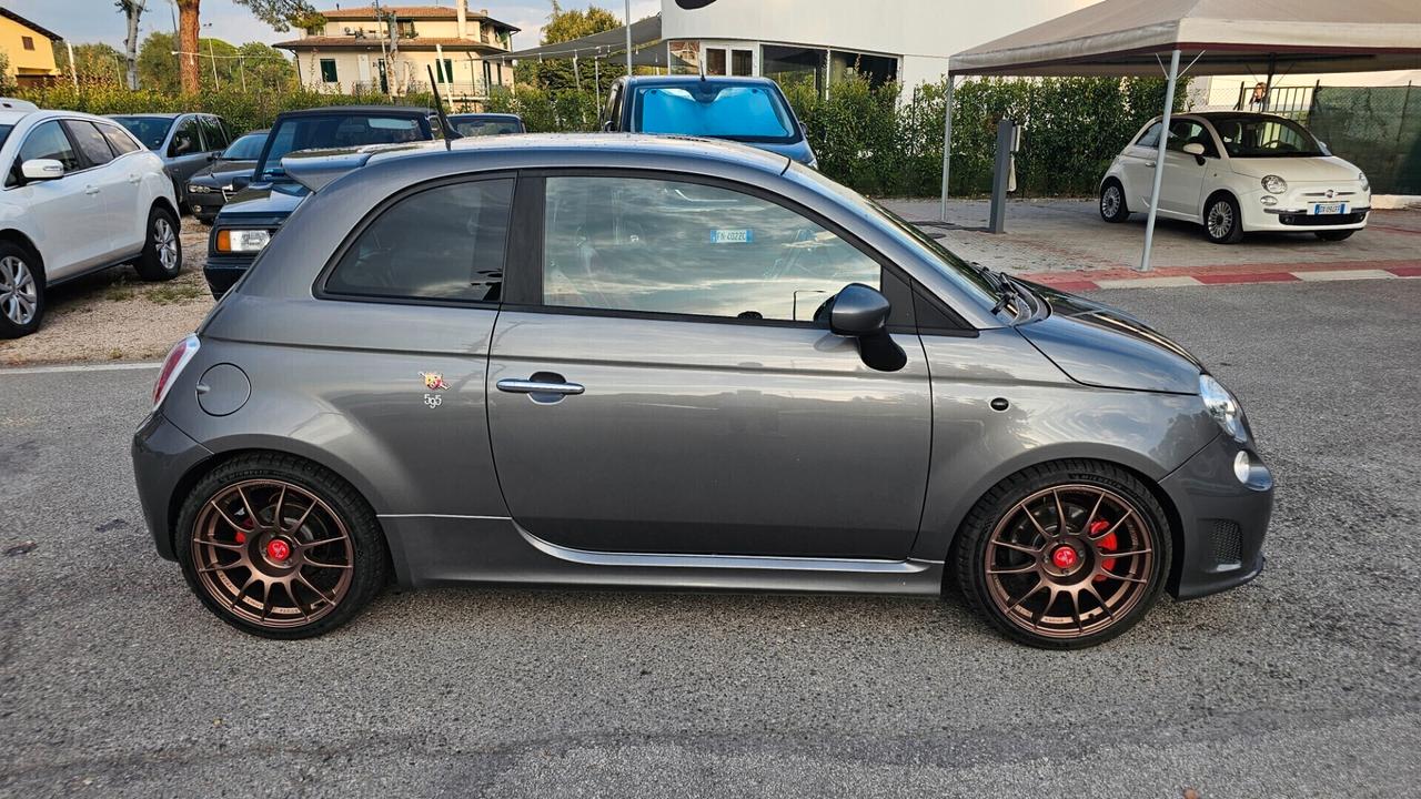 Abarth 595 1.4 Turbo T-Jet 160 CV Yamaha Factory Racing