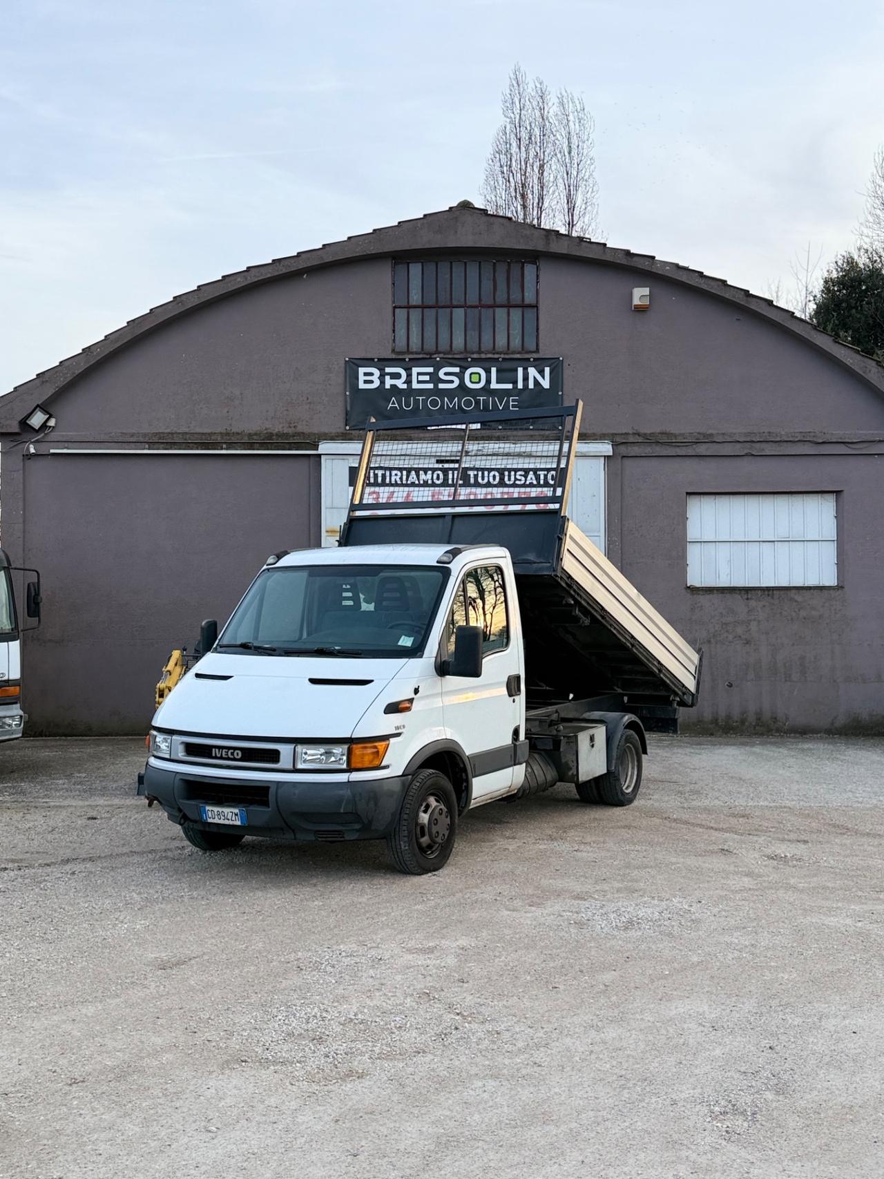 Iveco Daily ribaltabile trilaterale