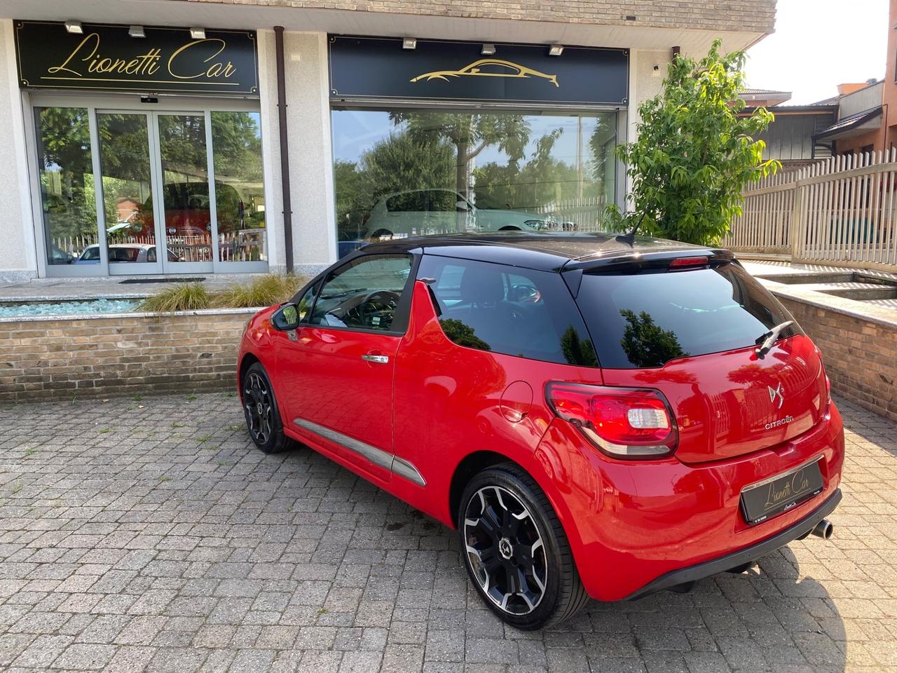Ds DS3 DS 3 1.6 VTi 120 aut. Just Black GPL!