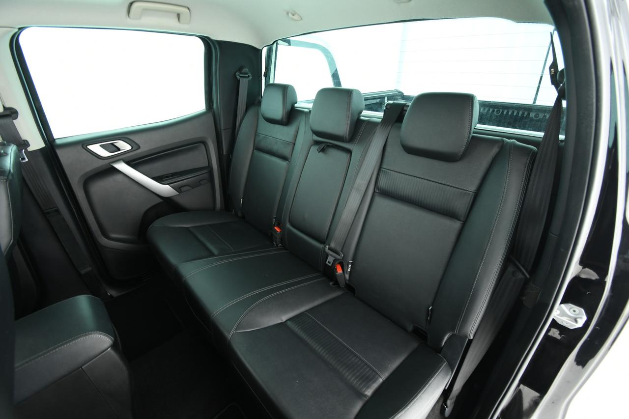 FORD Ranger 2.0 tdci double cab Limited 170cv auto N1+PREZZO+IVA+CAMERA