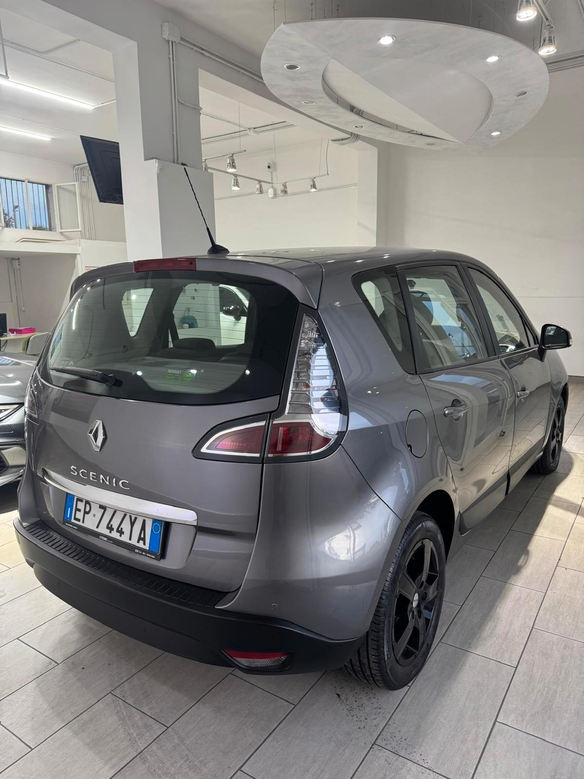 Renault Scenic Scénic XMod 1.6 GPL Wave